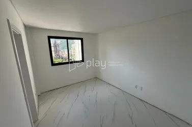 Apartamento &agrave; venda - 110m&sup2; - Centro