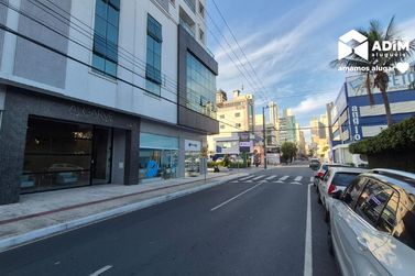 Sala Comercial para alugar - 83m&sup2; - Centro