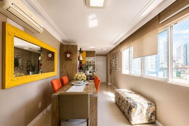 Apartamento &agrave; venda - 100m&sup2; - Centro