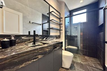 Apartamento &agrave; venda - 138m&sup2; - Centro
