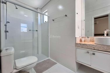 Apartamento &agrave; venda - 194m&sup2; - Meia Praia