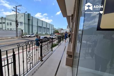 Sala Comercial para alugar - 123m&sup2; - Centro
