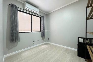Apartamento &agrave; venda - 110m&sup2; - Centro