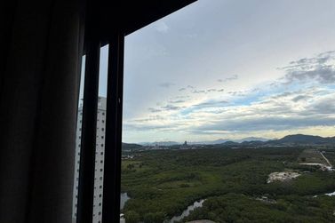 Apartamento &agrave; venda - Meia Praia