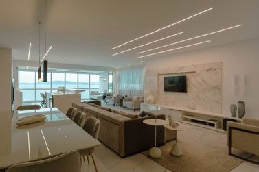 Apartamento &agrave; venda - 447m&sup2; - Centro