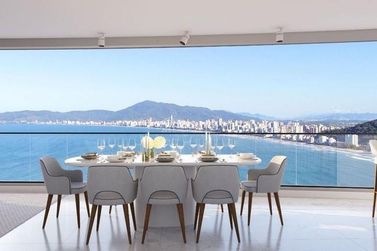 Apartamento &agrave; venda - 300m&sup2; - Centro