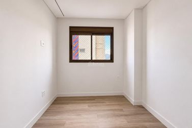 Apartamento &agrave; venda - 138m&sup2; - Centro