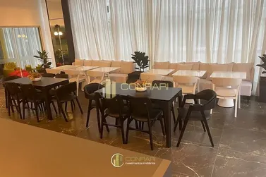 Apartamento &agrave; venda - 145m&sup2; - Meia Praia