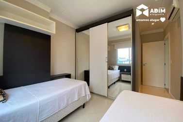 Apartamento para alugar - 132m&sup2; - Centro