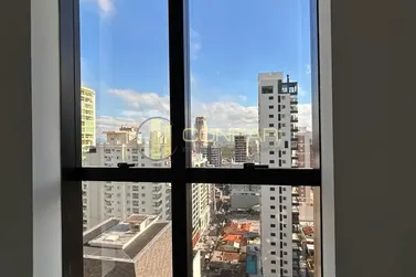 Apartamento &agrave; venda - 206m&sup2; - meia praia