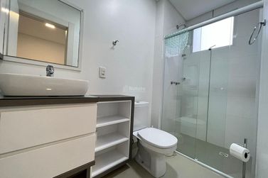 Apartamento &agrave; venda - 150m&sup2; - Meia Praia