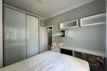 Apartamento &agrave; venda - Meia Praia