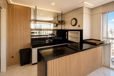 Apartamento &agrave; venda - 131m&sup2; - Centro