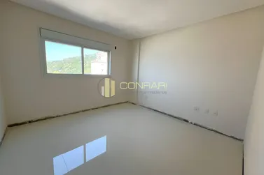 Apartamento &agrave; venda - 197m&sup2; - Centro
