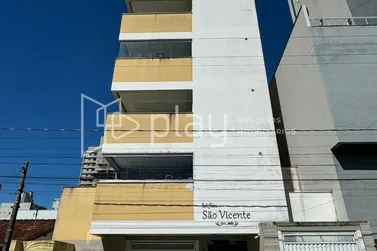 Apartamento &agrave; venda - 100m&sup2; - Meia Praia