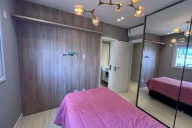 Apartamento &agrave; venda - 145m&sup2; - Meia Praia