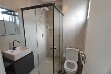 Apartamento &agrave; venda - 65m&sup2; - Meia Praia