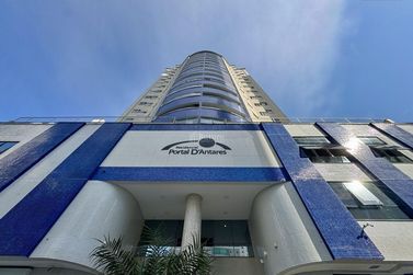 Apartamento &agrave; venda - 10472m&sup2; - Pioneiros
