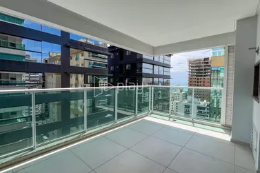 Apartamento &agrave; venda - 160m&sup2; - Meia Praia