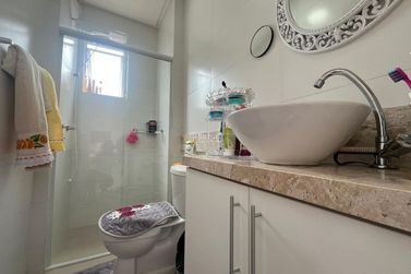 Apartamento &agrave; venda - 118m&sup2; - Meia Praia