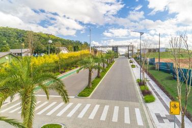 Terreno &agrave; venda - 300m&sup2; - V&aacute;rzea do Ranchinho