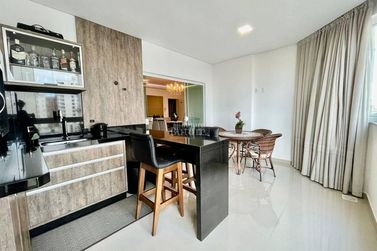 Apartamento &agrave; venda - Meia Praia