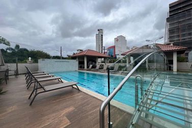 Apartamento &agrave; venda - 85m&sup2; - Meia Praia