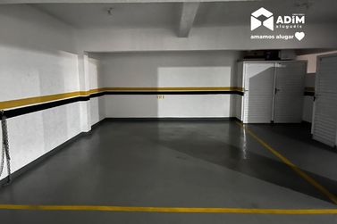 Apartamento para alugar - 182m&sup2; - Centro