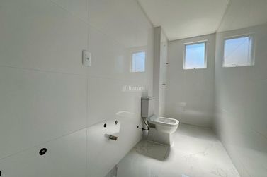 Apartamento &agrave; venda - 159m&sup2; - Meia Praia