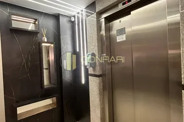Apartamento para alugar - 110m&sup2; - meia praia