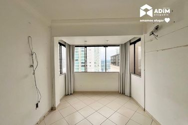 Apartamento para alugar - 475m&sup2; - Centro