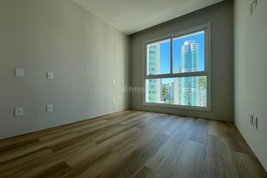 Apartamento &agrave; venda - 151m&sup2; - Pioneiros