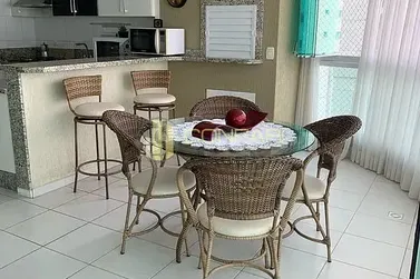 Apartamento &agrave; venda - 144m&sup2; - Meia Praia