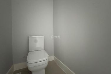 Apartamento &agrave; venda - 160m&sup2; - Meia Praia