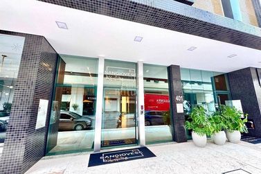 Apartamento &agrave; venda - Meia Praia