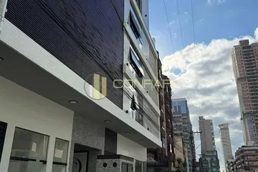 Sala Comercial para alugar - 110m&sup2; - Meia Praia