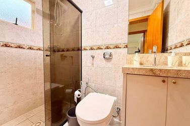 Apartamento &agrave; venda - 114m&sup2; - Meia Praia