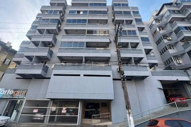 Apartamento &agrave; venda - Meia Praia