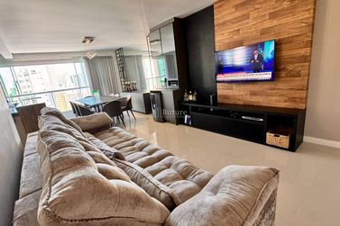 Apartamento &agrave; venda - 115m&sup2; - Centro