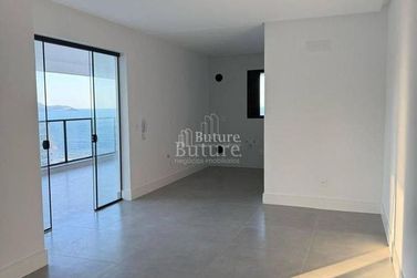 Apartamento &agrave; venda - Meia Praia