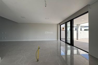Casa &agrave; venda - 265m&sup2; - Santa Regina