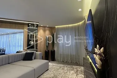 Apartamento &agrave; venda - 163m&sup2; - Meia Praia