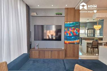 Apartamento para alugar - 125m&sup2; - Meia Praia