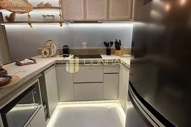 Apartamento &agrave; venda - 39m&sup2; - Meia Praia