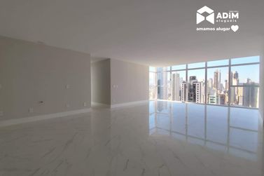 Apartamento para alugar - 125m&sup2; - Centro