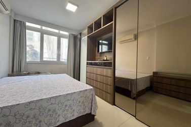 Apartamento &agrave; venda - 153m&sup2; - Centro