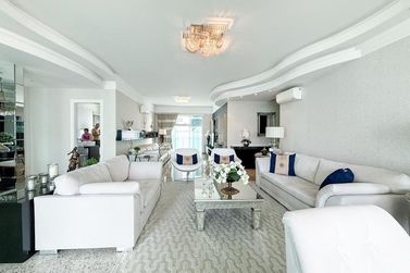 Apartamento &agrave; venda - Meia Praia