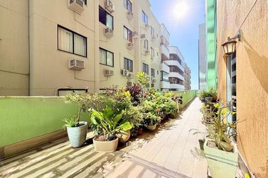 Apartamento &agrave; venda - 176m&sup2; - Meia Praia