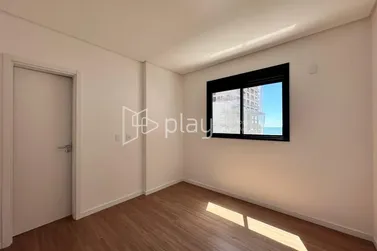 Apartamento &agrave; venda - 119m&sup2; - Pereque
