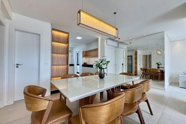 Apartamento &agrave; venda - 122m&sup2; - Centro